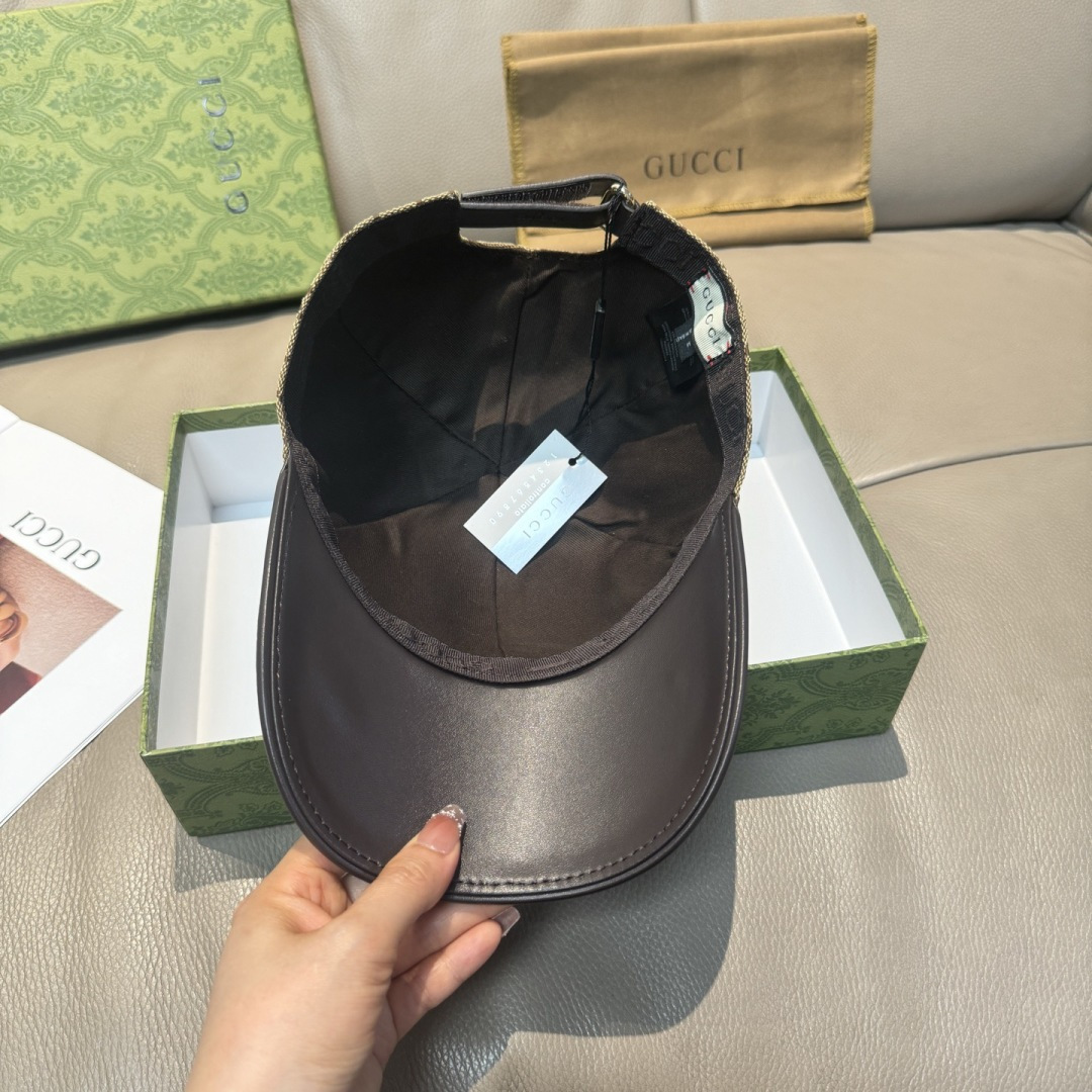配盒子布袋，Gucci(古奇)经典原单棒球帽，小双G牛皮拼接，1:1开模订制，质量超赞！帽檐头层牛皮压花