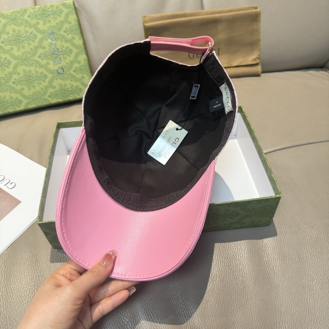 配盒子布袋，Gucci(古奇)经典原单棒球帽，小双G牛皮拼接，1:1开模订制，质量超赞！帽檐头层牛皮压花