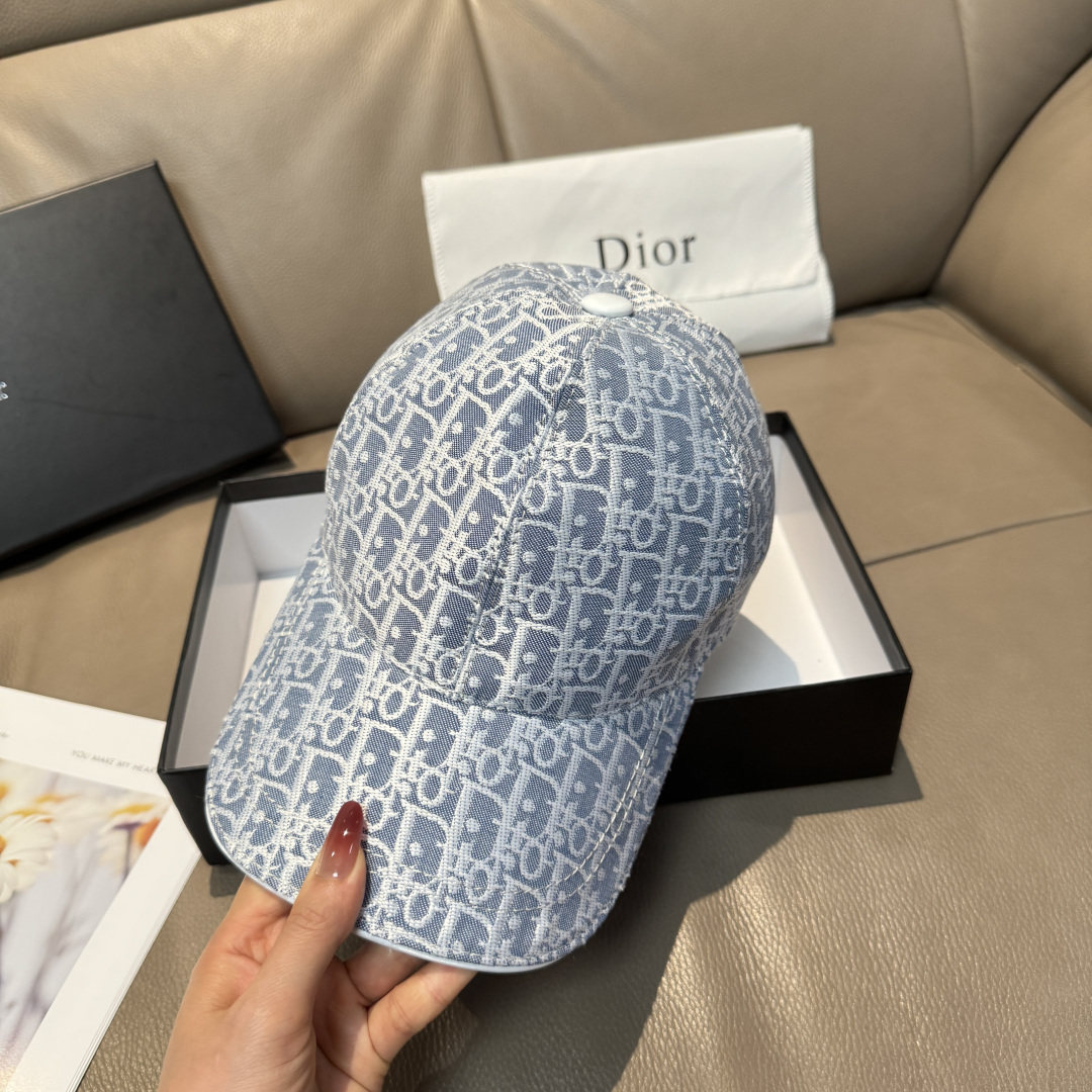 配盒子布袋，Dior(迪奥)新款原单棒球帽， Dior老花，复古韵味十足，专柜断货热门，1:1开模订制，