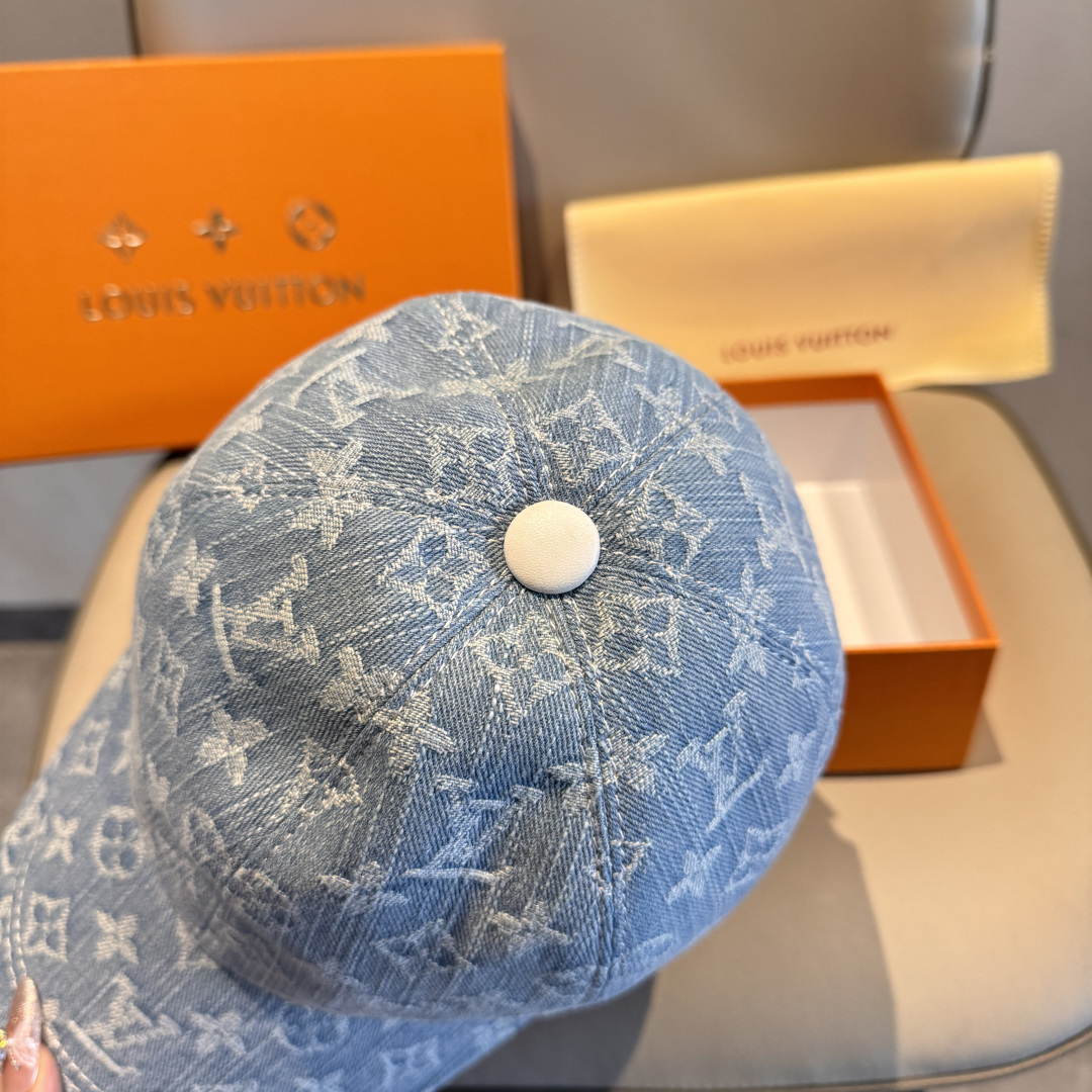 配盒子布袋，LV路易威登新款原单棒球帽，LV牛仔提花，专柜1:1开模订制，原版帆布面料+头层牛皮，轻盈透