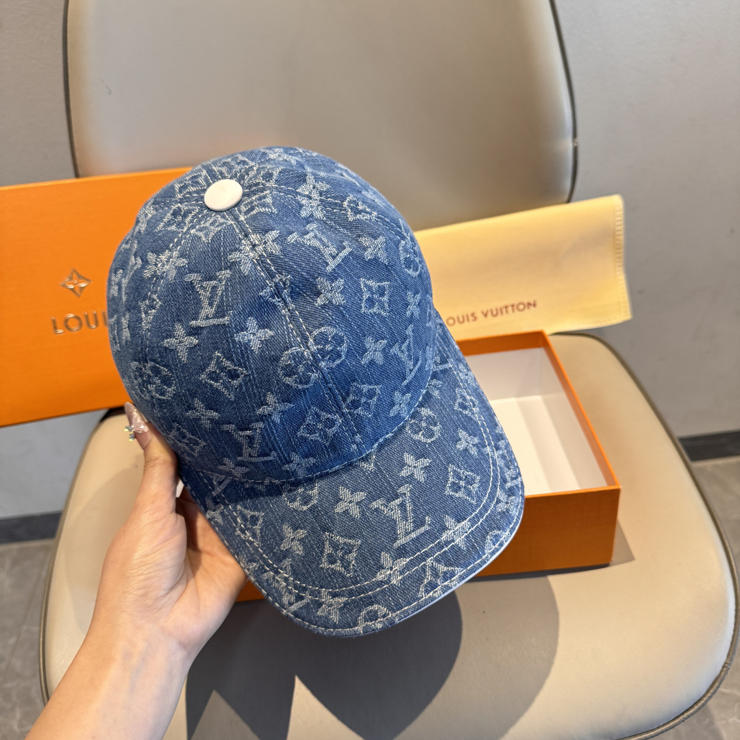 配盒子布袋，LV路易威登新款原单棒球帽，LV牛仔提花，专柜1:1开模订制，原版帆布面料+头层牛皮，轻盈透