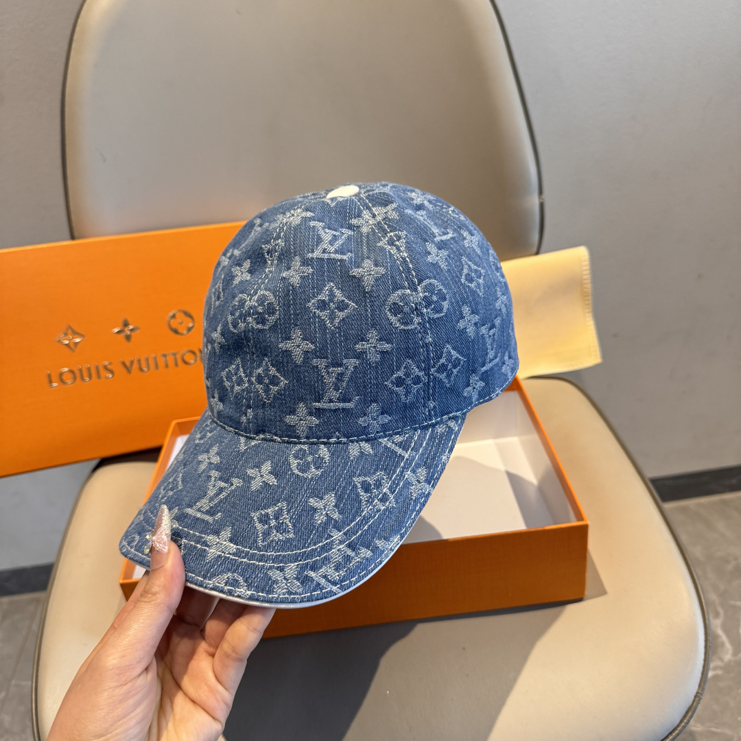 配盒子布袋，LV路易威登新款原单棒球帽，LV牛仔提花，专柜1:1开模订制，原版帆布面料+头层牛皮，轻盈透