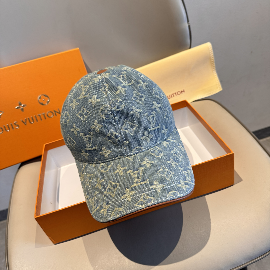 配盒子布袋，LV路易威登新款原单棒球帽，LV牛仔提花，专柜1:1开模订制，原版帆布面料+头层牛皮，轻盈透