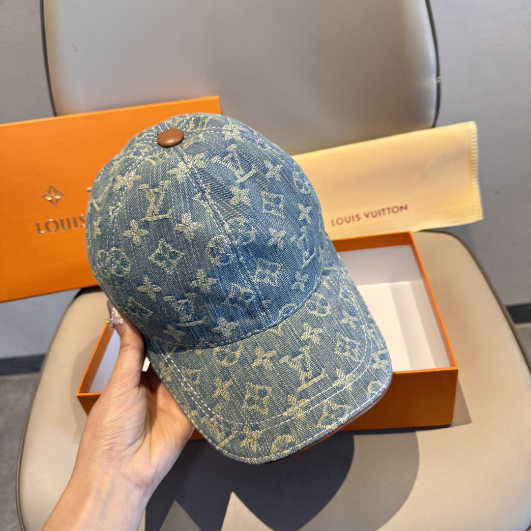 配盒子布袋，LV路易威登新款原单棒球帽，LV牛仔提花，专柜1:1开模订制，原版帆布面料+头层牛皮，轻盈透