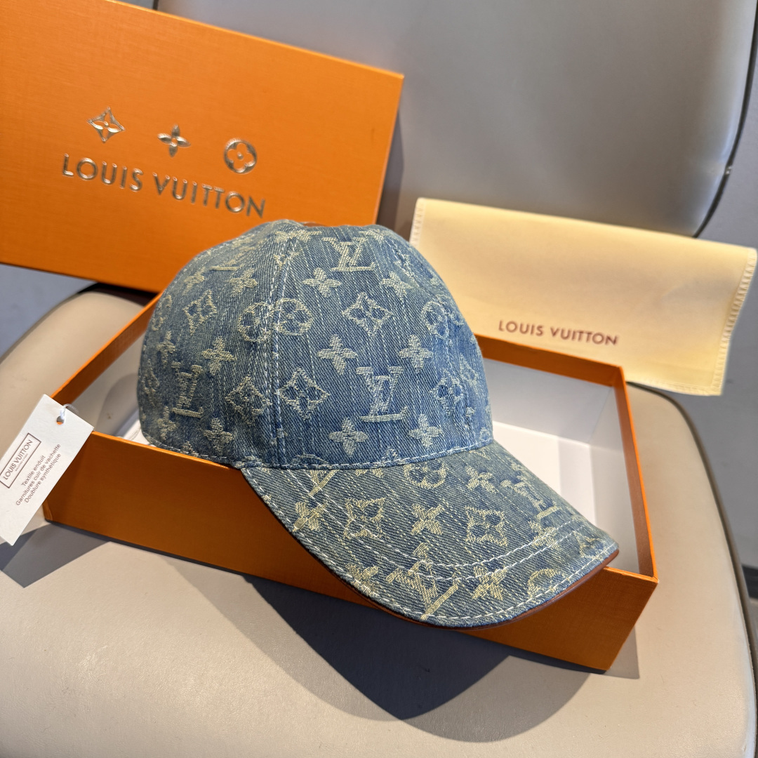 配盒子布袋，LV路易威登新款原单棒球帽，LV牛仔提花，专柜1:1开模订制，原版帆布面料+头层牛皮，轻盈透