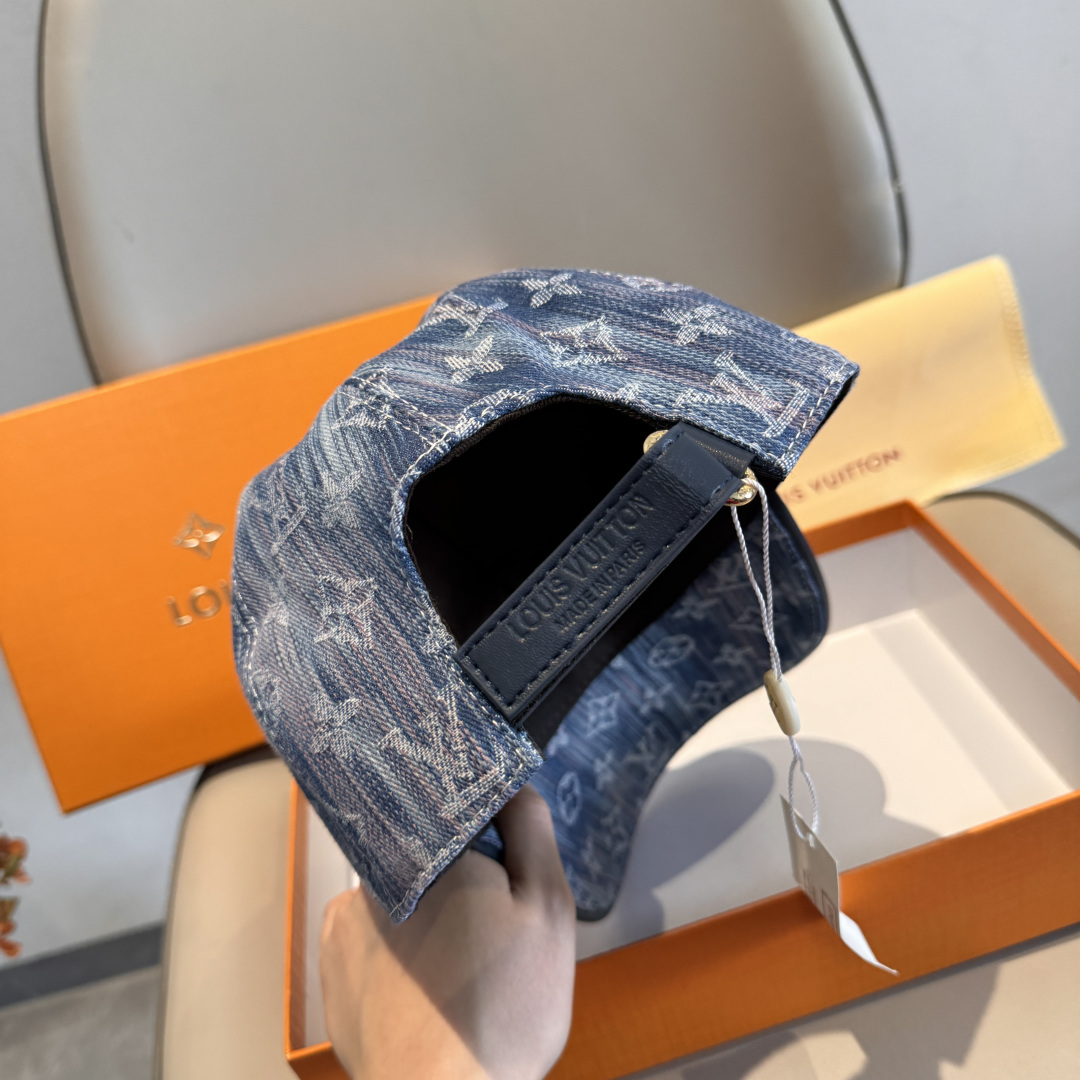 配盒子布袋，LV路易威登新款原单棒球帽，LV牛仔提花，专柜1:1开模订制，原版帆布面料+头层牛皮，轻盈透