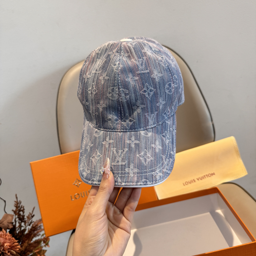 配盒子布袋，LV路易威登新款原单棒球帽，LV牛仔提花，专柜1:1开模订制，原版帆布面料+头层牛皮，轻盈透