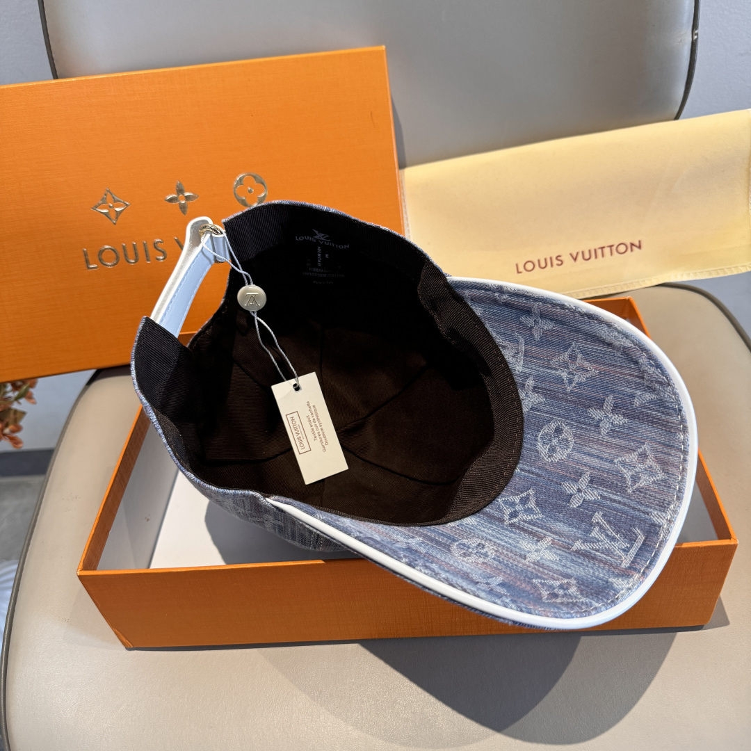 配盒子布袋，LV路易威登新款原单棒球帽，LV牛仔提花，专柜1:1开模订制，原版帆布面料+头层牛皮，轻盈透