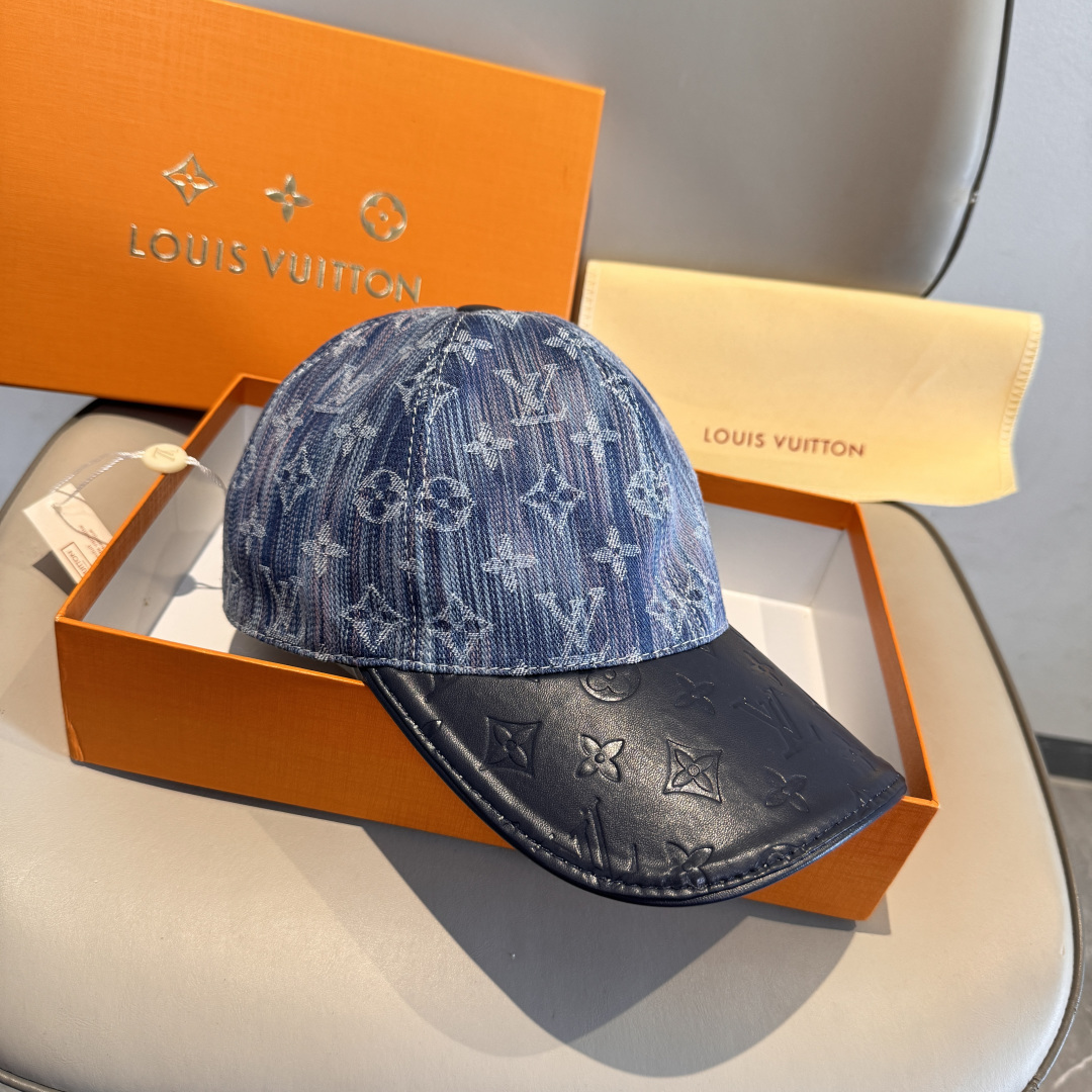 配盒子布袋，LV(路易威登)新款原单棒球帽，牛皮拼接，1:1开模订制，原版牛仔布料，做工细致完美，质量超
