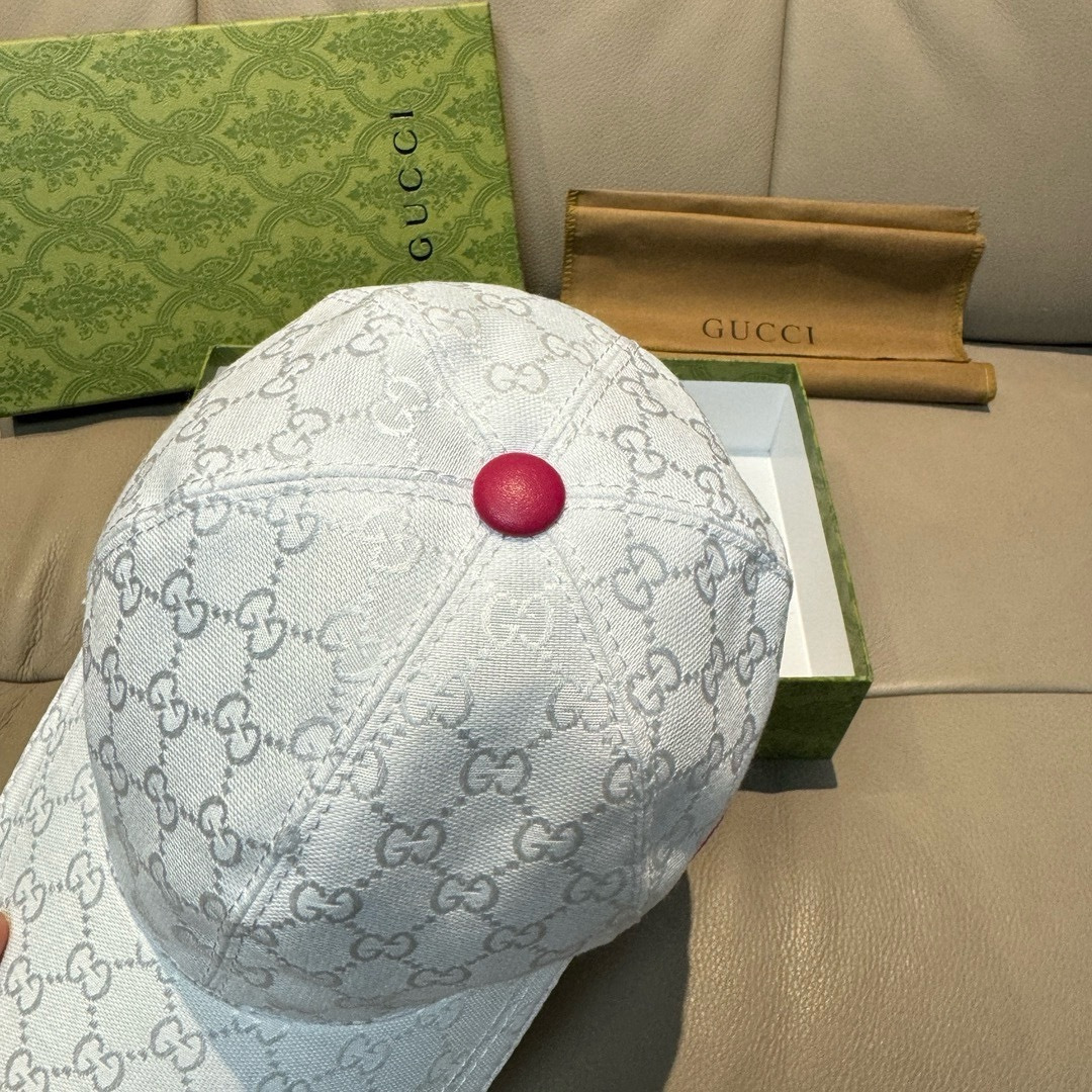 配盒子布袋，Gucci(古奇)春夏新款原单棒球帽， logo织带，1:1开模订制，原版帆布料+头层牛皮，