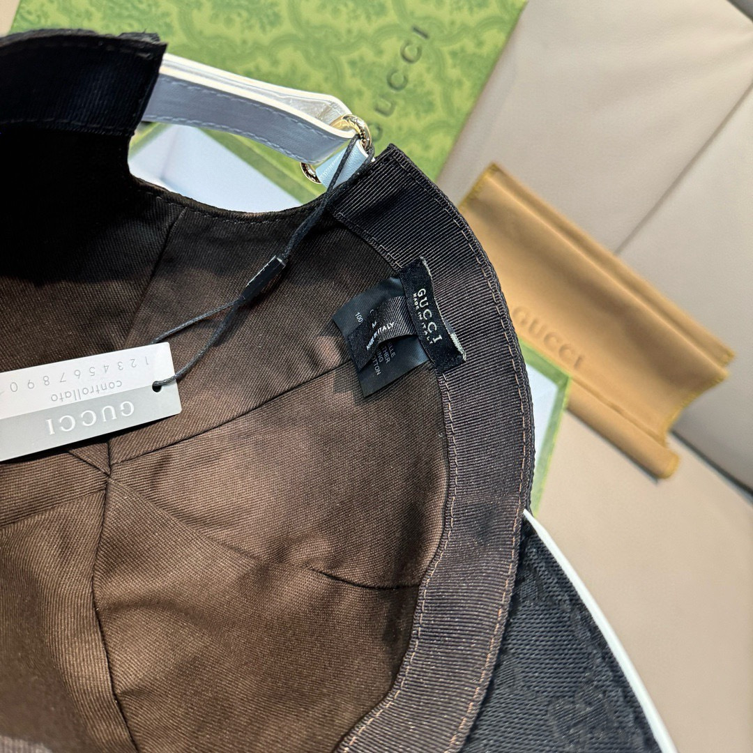 配盒子布袋，Gucci(古奇)春夏新款原单棒球帽， logo织带，1:1开模订制，原版帆布料+头层牛皮，