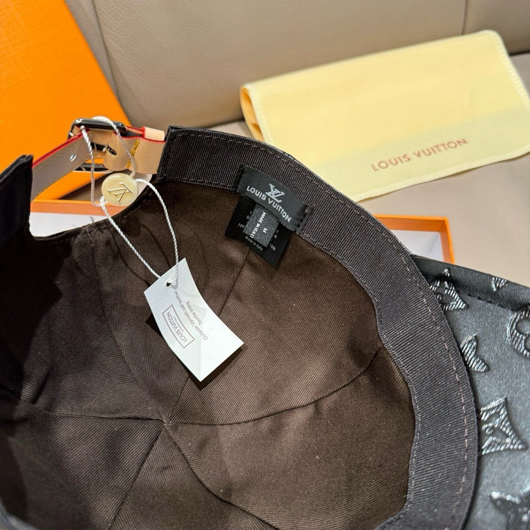Louis Vuitton 配盒子布袋 LV路易威登新款 棒球帽 真皮印花 1:1开模订制 精准对花 头层牛皮+纯棉内里