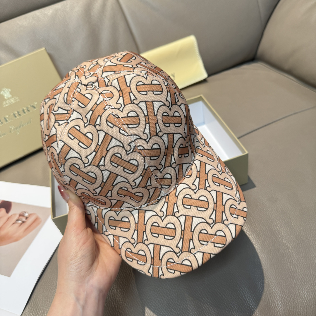 Burberry 配盒子布袋 Burberry（巴宝莉）最新款棒球帽 开模订制 全新TB图纹 印花面料