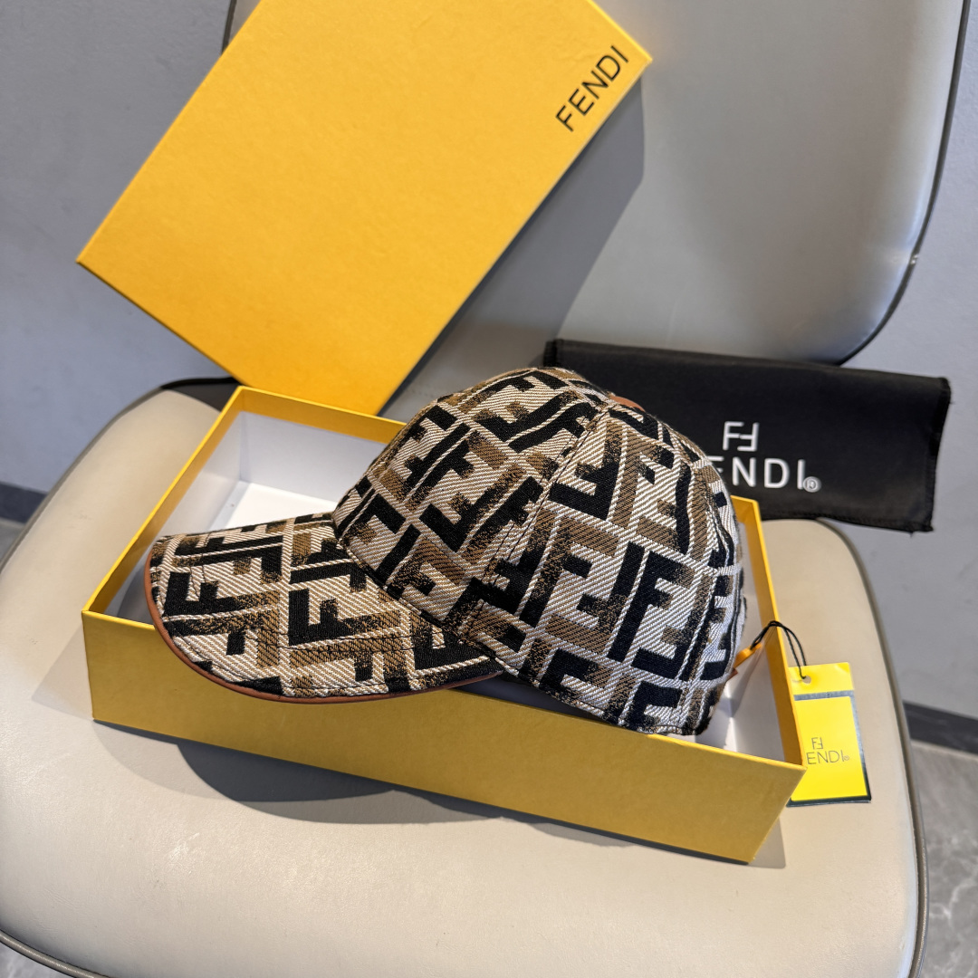 配盒子布袋，Fendi（芬迪）新款原单棒球帽， 双F提花，专柜常年热卖款，口碑极佳，1:1开模订制，原版