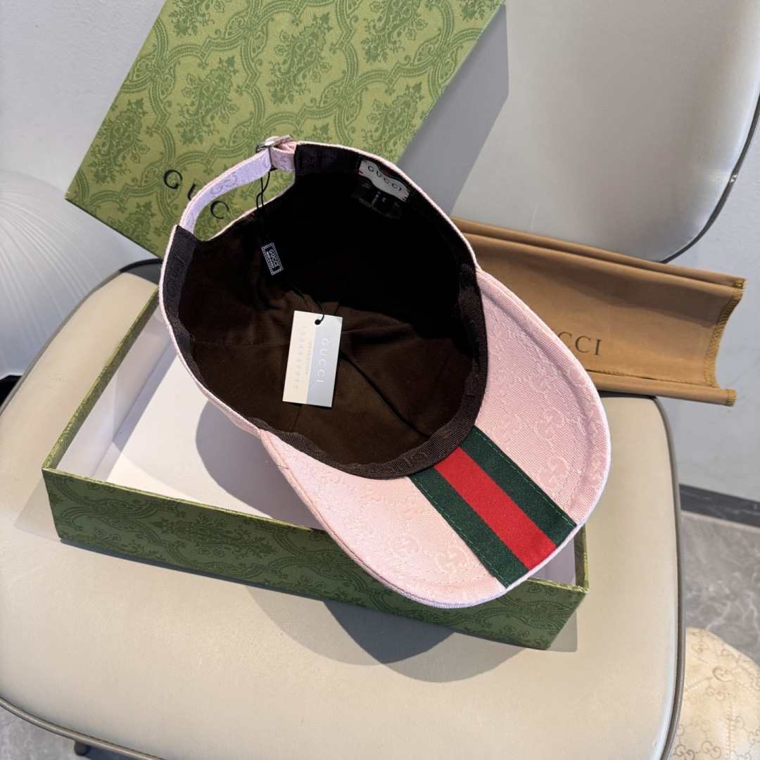 原单版本新色出货！配盒子布袋，Gucci(古奇)最新原单棒球帽，宽版织带。专柜1:1开模订制，最高版本，