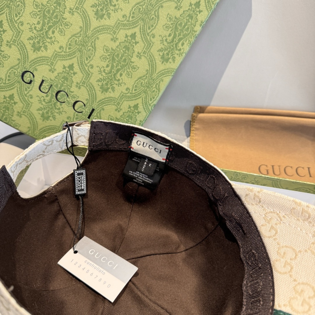原单版本新色出货！配盒子布袋，Gucci(古奇)最新原单棒球帽，宽版织带。专柜1:1开模订制，最高版本，