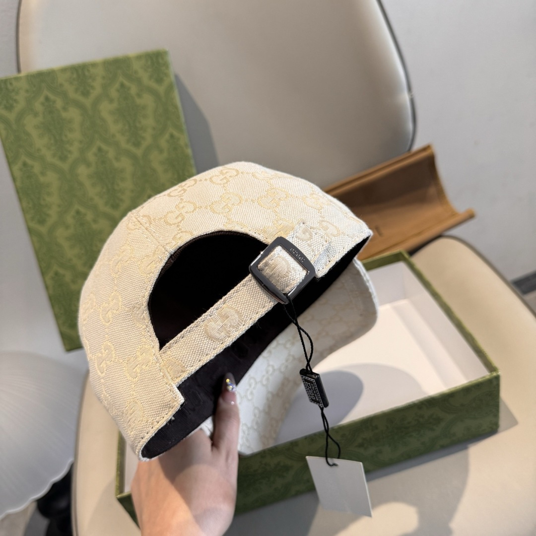 原单版本新色出货！配盒子布袋，Gucci(古奇)最新原单棒球帽，宽版织带。专柜1:1开模订制，最高版本，