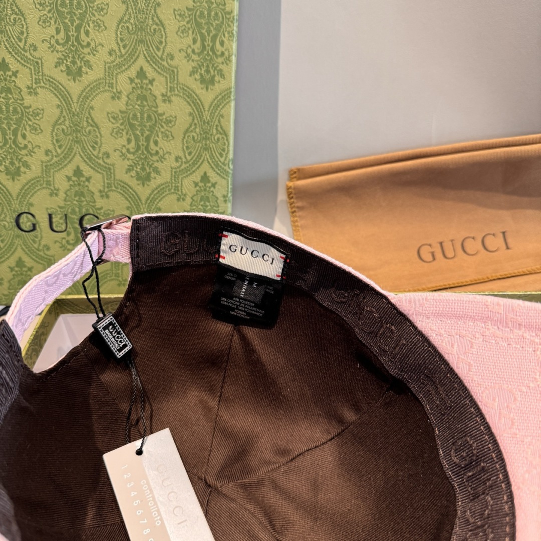 原单版本新色出货！配盒子布袋，Gucci(古奇)最新原单棒球帽，宽版织带。专柜1:1开模订制，最高版本，
