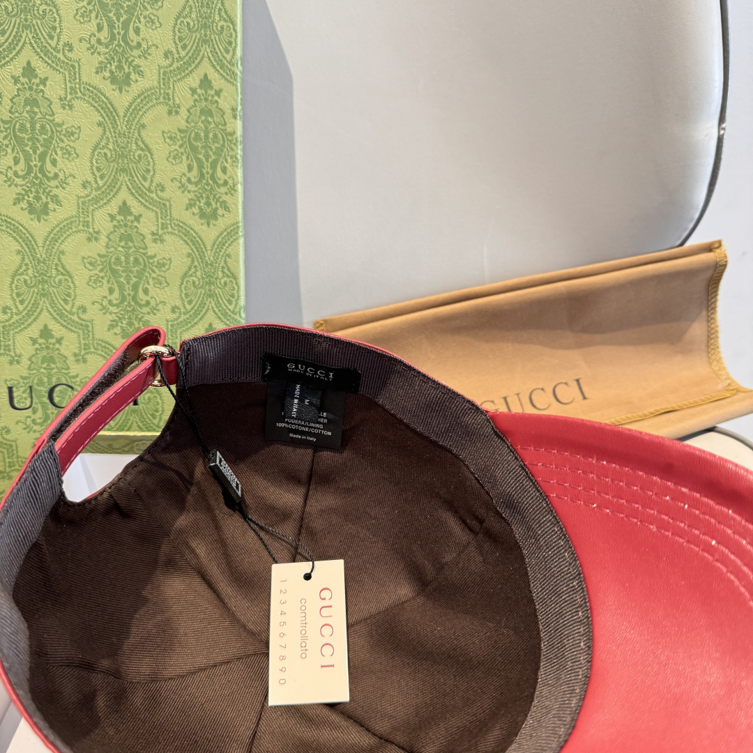 配盒子布袋，Gucci(古奇)新款原单棒球帽，皮革大双G刺绣，1:1开模订制，细节可媲美专柜，原版牛皮，