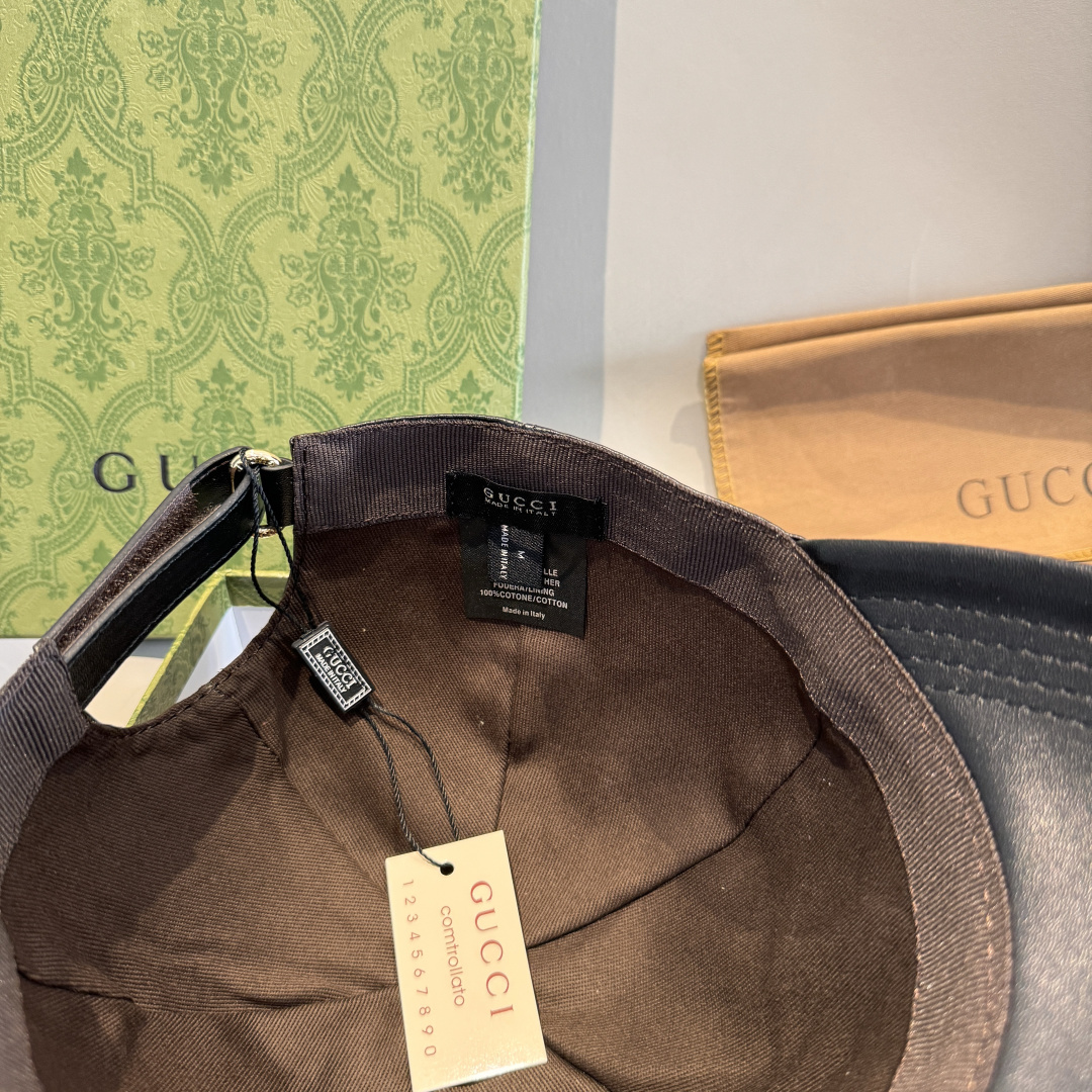 配盒子布袋，Gucci(古奇)新款原单棒球帽，皮革大双G刺绣，1:1开模订制，细节可媲美专柜，原版牛皮，