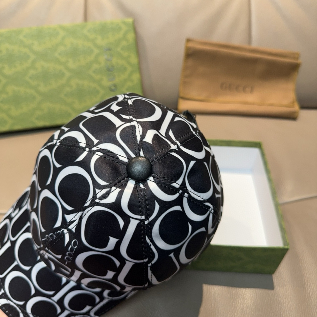 配盒子布袋，Gucci(古奇)新款原单棒球帽， GUCCI丝印，专柜1:1开模订制，原版帆布料+头层牛皮