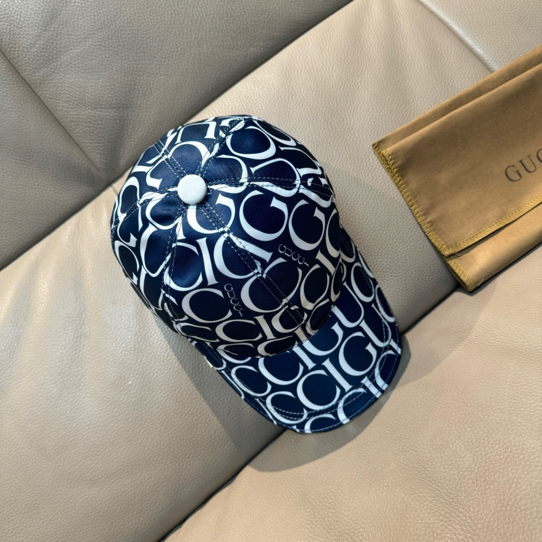 配盒子布袋，Gucci(古奇)新款原单棒球帽， GUCCI丝印，专柜1:1开模订制，原版帆布料+头层牛皮