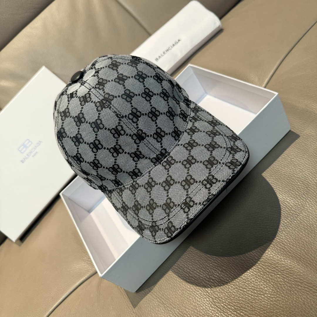 配盒子布袋，Balenciaga（巴黎世家）新款原单棒球帽， 专柜1:1开模订制，原版帆布面料+头层牛皮