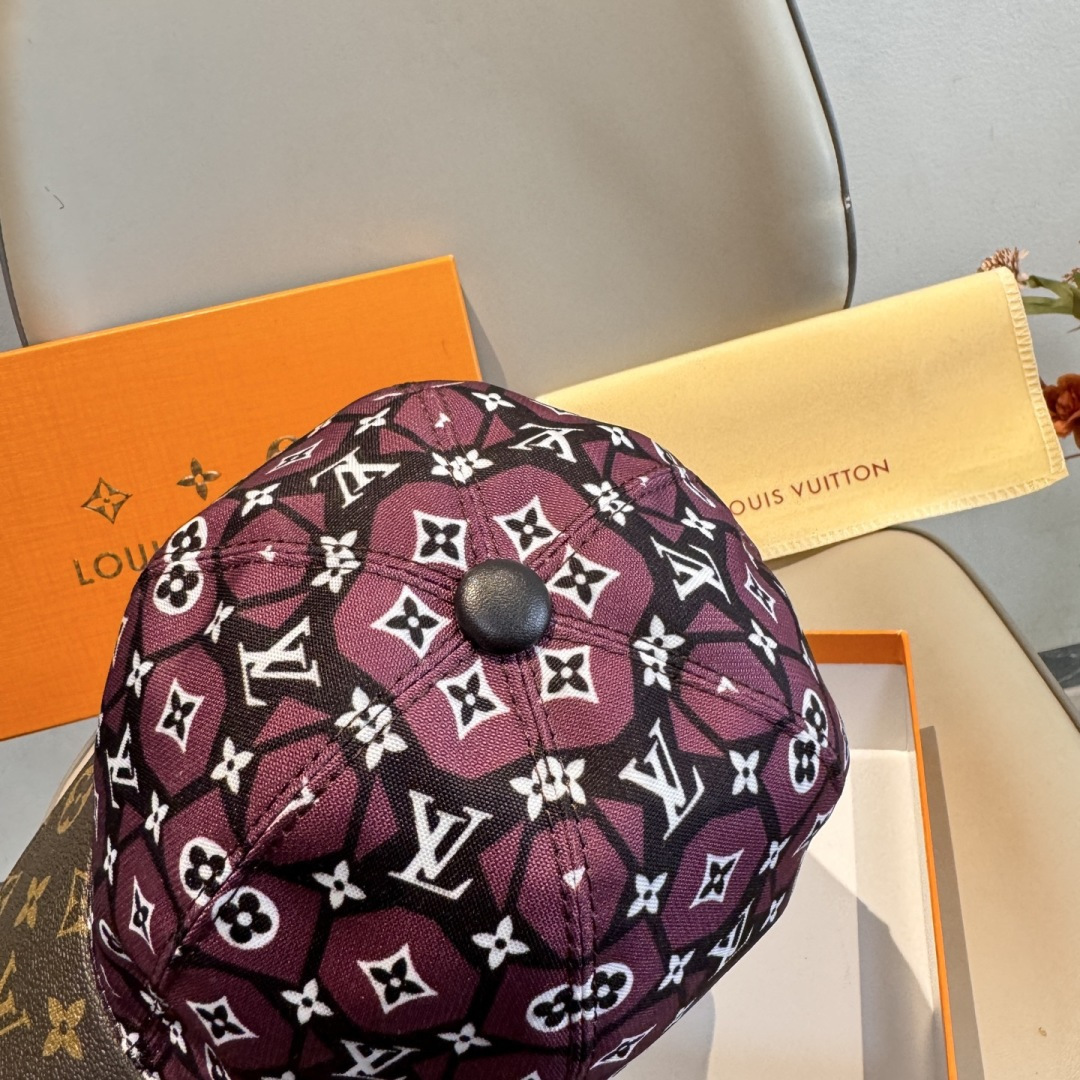 新款出货！配盒子布袋，LV(路易威登)新款原单棒球帽，老花拼接，1:1开模订制，原版纯棉布料+专柜老花布