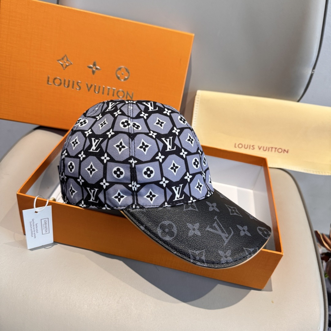 新款出货！配盒子布袋，LV(路易威登)新款原单棒球帽，老花拼接，1:1开模订制，原版纯棉布料+专柜老花布
