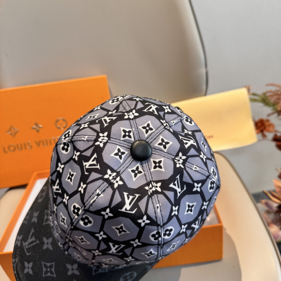 新款出货！配盒子布袋，LV(路易威登)新款原单棒球帽，老花拼接，1:1开模订制，原版纯棉布料+专柜老花布