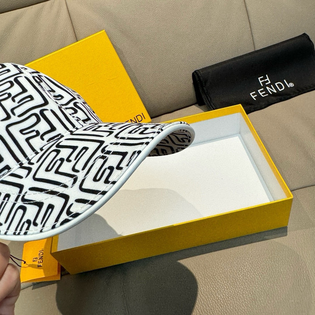 配盒子布袋，Fendi（芬迪）新款原单棒球帽， 双F提花，专柜常年热卖款，口碑极佳，1:1开模订制，原版