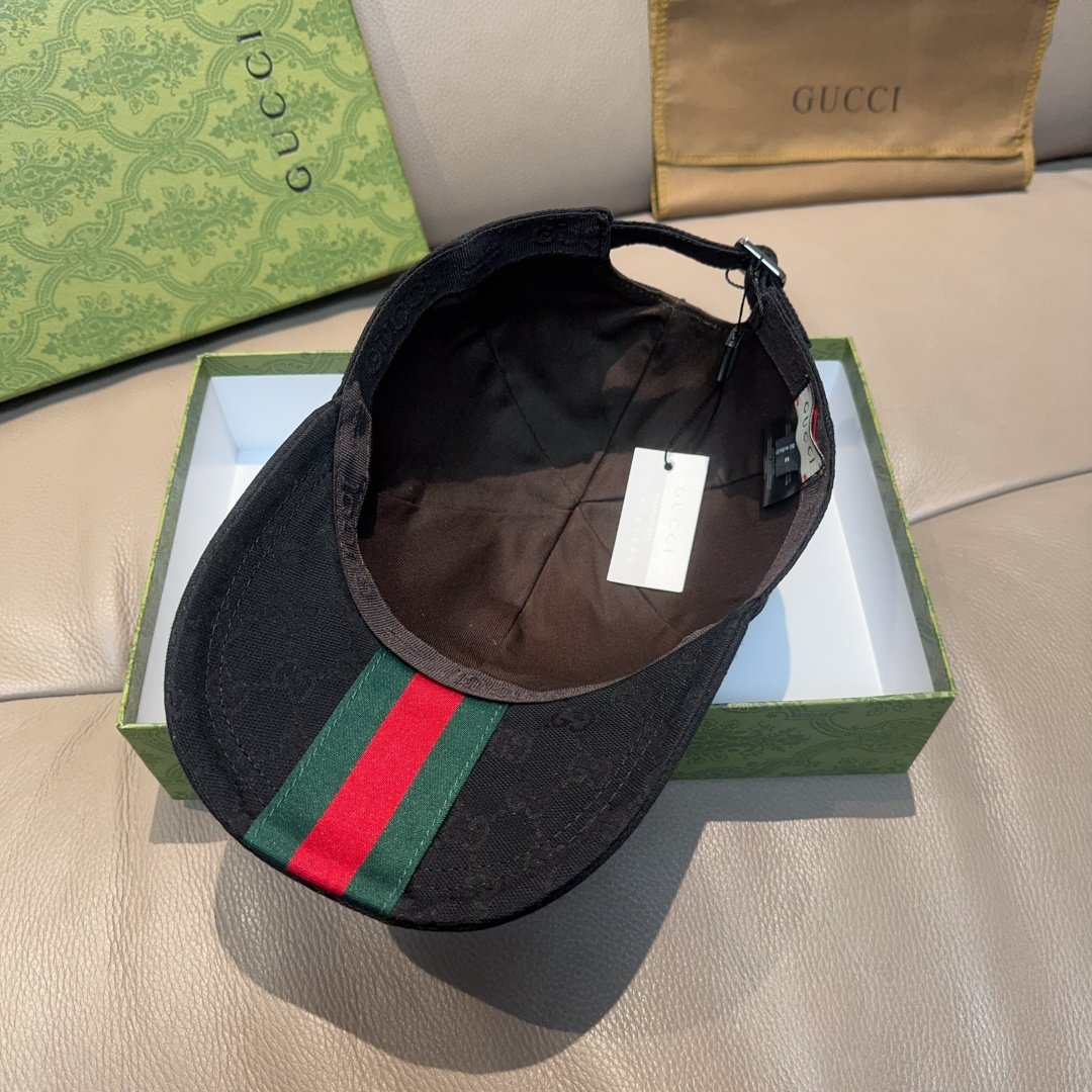 原单版本出货！配盒子布袋，Gucci(古奇)最新原单棒球帽，宽版织带。专柜1:1开模订制，最高版本，原版