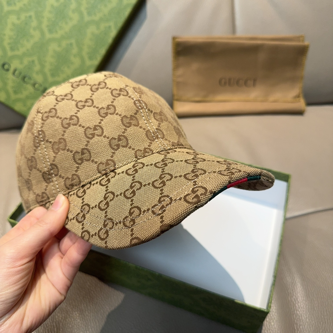 原单版本出货！配盒子布袋，Gucci(古奇)最新原单棒球帽，宽版织带。专柜1:1开模订制，最高版本，原版