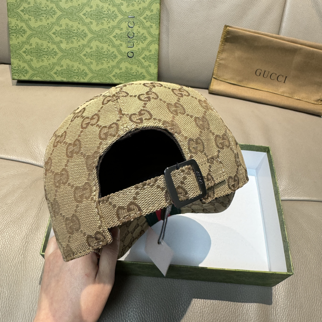 原单版本出货！配盒子布袋，Gucci(古奇)最新原单棒球帽，宽版织带。专柜1:1开模订制，最高版本，原版