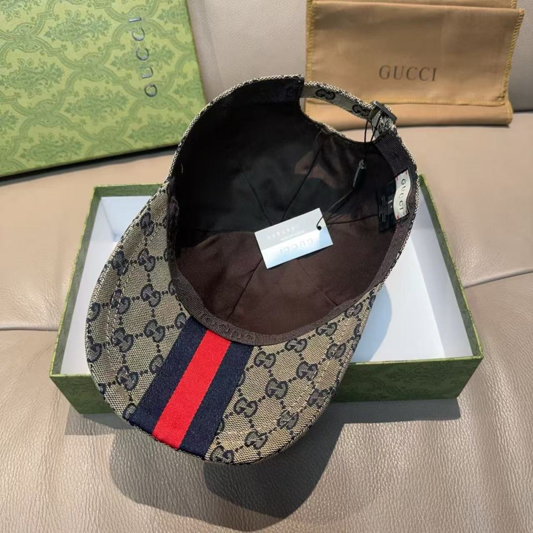 原单版本出货！配盒子布袋，Gucci(古奇)最新原单棒球帽，宽版织带。专柜1:1开模订制，最高版本，原版