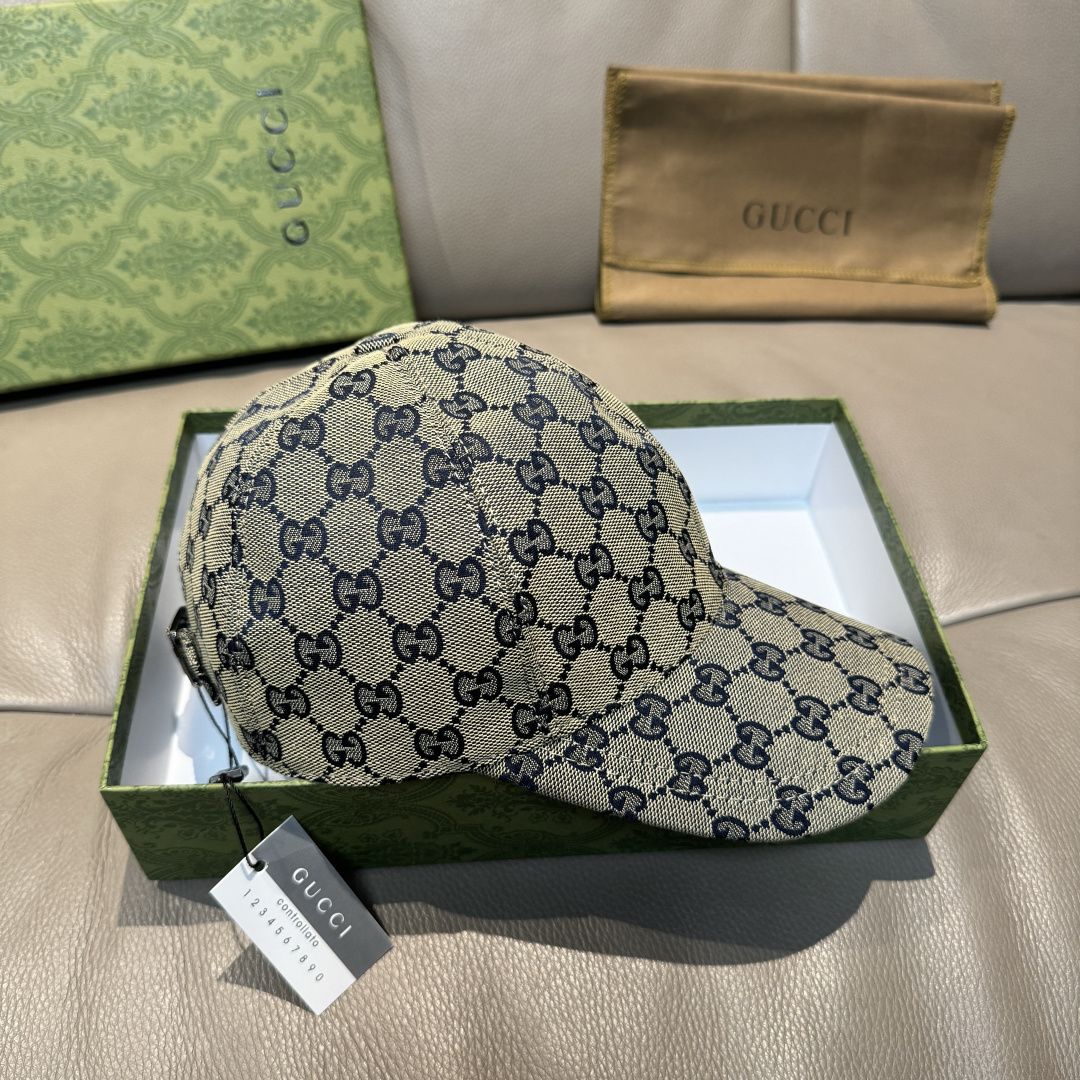 原单版本出货！配盒子布袋，Gucci(古奇)最新原单棒球帽，宽版织带。专柜1:1开模订制，最高版本，原版