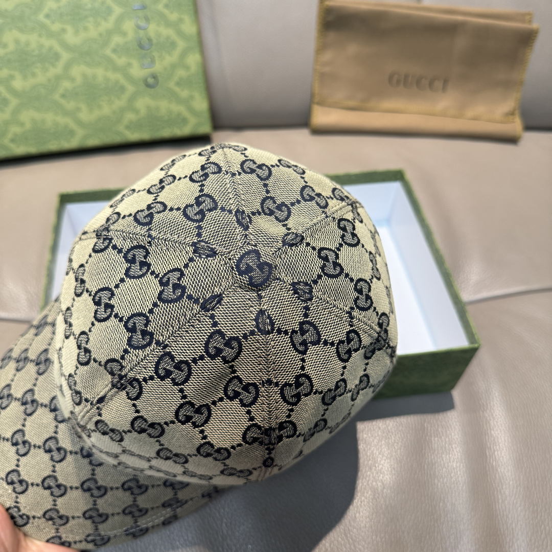 原单版本出货！配盒子布袋，Gucci(古奇)最新原单棒球帽，宽版织带。专柜1:1开模订制，最高版本，原版