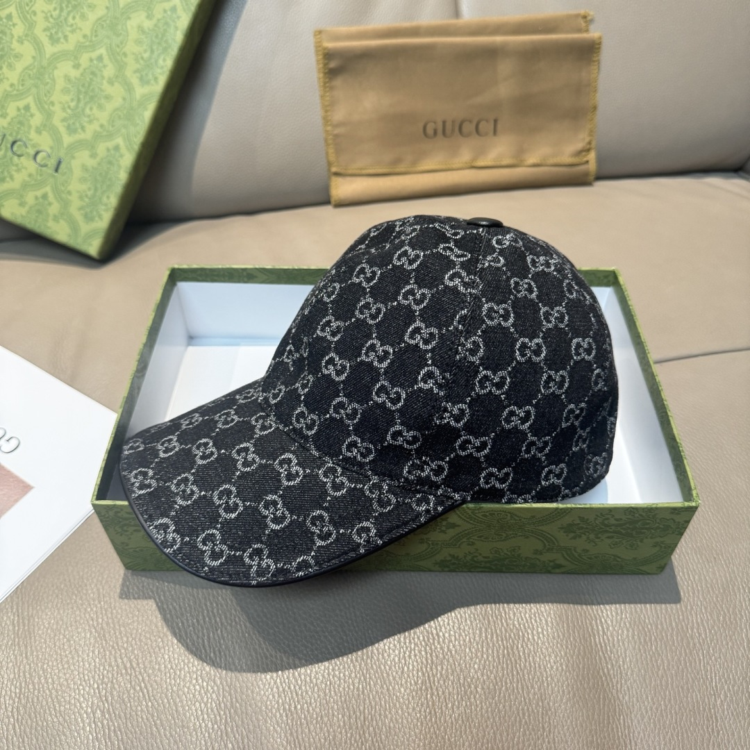 配盒子布袋，Gucci(古奇)经典原单棒球帽，双G牛仔提花，复古设计，专柜1:1开模订制！原版牛仔布料+