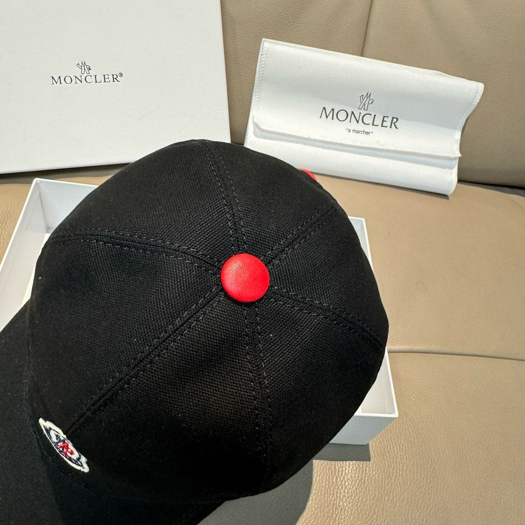 配包装布袋，Moncler蒙口新款原单棒球帽，专柜1:1开模订制，全新立体刺绣，原版帆布料+头层牛皮，纯