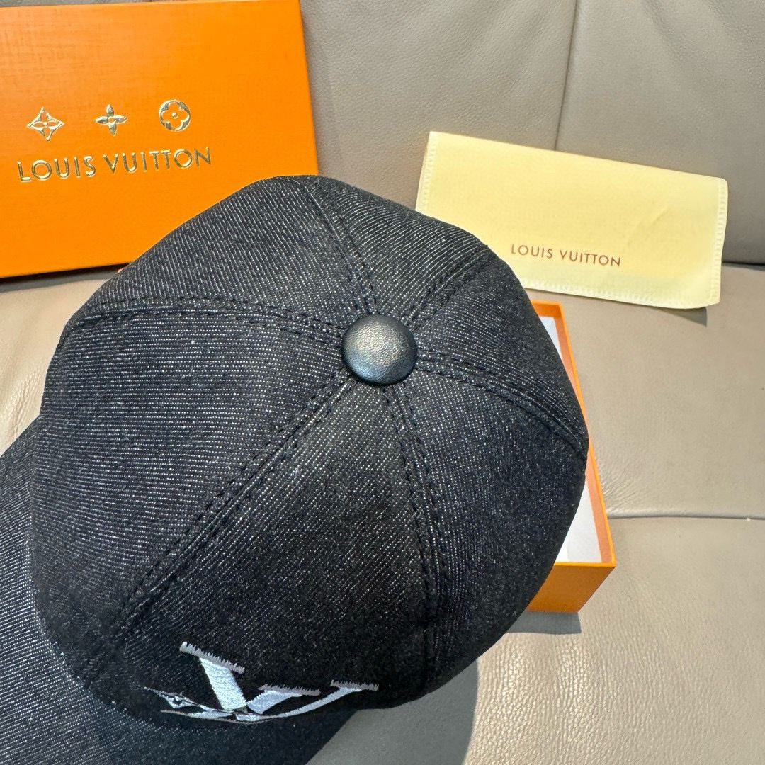 配盒子布袋，LV(路易威登)新款原单棒球帽，LV刺绣，专柜1:1开模订制，原版帆布面料+头层牛皮，精细刺