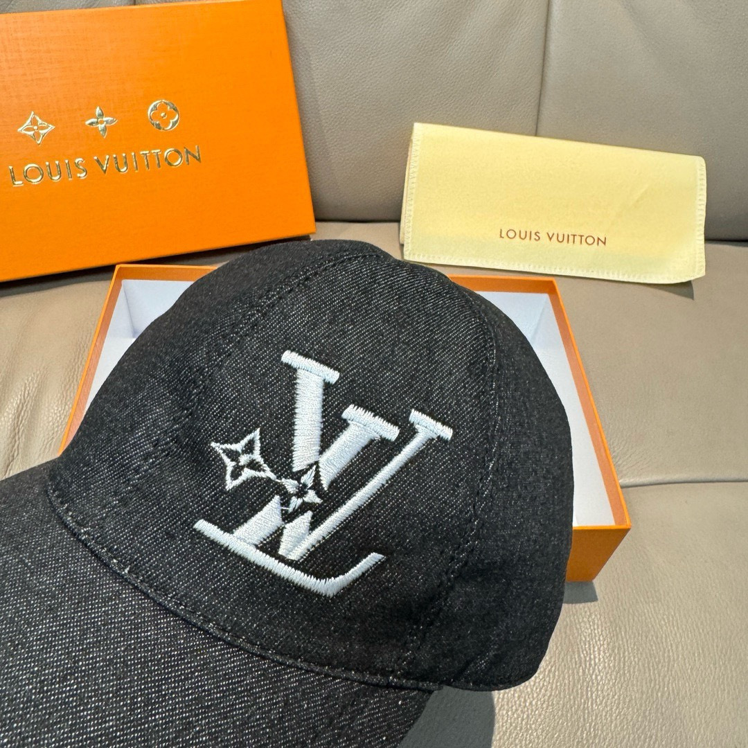 配盒子布袋，LV(路易威登)新款原单棒球帽，LV刺绣，专柜1:1开模订制，原版帆布面料+头层牛皮，精细刺