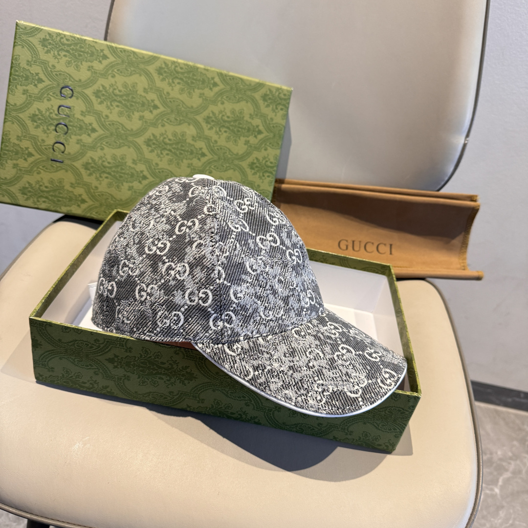 配盒子布袋，Gucci(古奇)经典原单棒球帽，双G牛仔提花，复古设计，专柜1:1开模订制！原版牛仔布料+