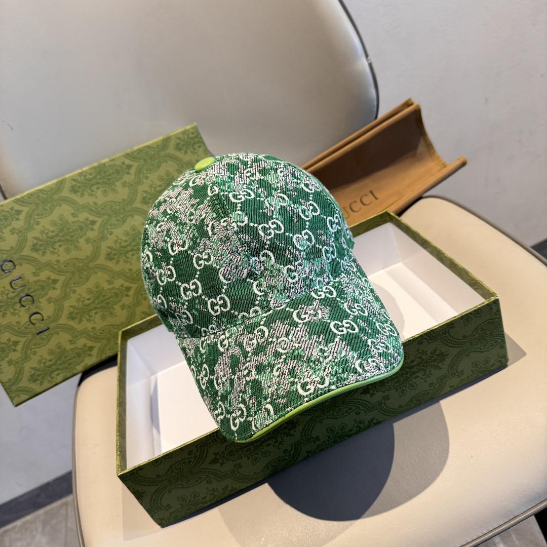 配盒子布袋，Gucci(古奇)经典原单棒球帽，双G牛仔提花，复古设计，专柜1:1开模订制！原版牛仔布料+