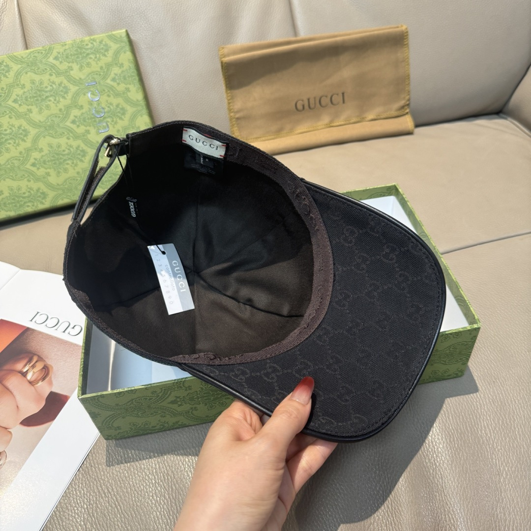 配盒子布袋，Gucci(古奇)春夏新款原单棒球帽， 双G织带，1:1开模订制，原版帆布料+头层牛皮，代购