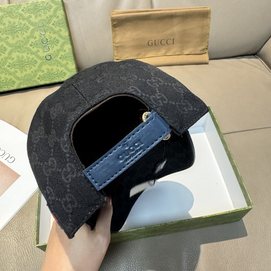 万年经典款新色出货！配盒子布袋，Gucci(古奇)经典原单棒球帽😍😍专柜1:1开模订制，最高版本，原版帆