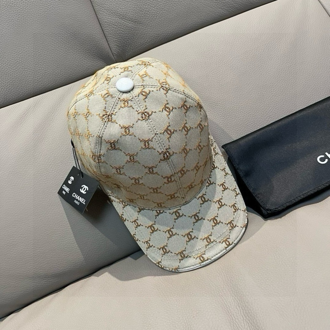 新款出货！配盒子布袋，Chanel(香奈儿)新款原单棒球帽， 小双C提花，专柜1:1开模订制，原版帆布料