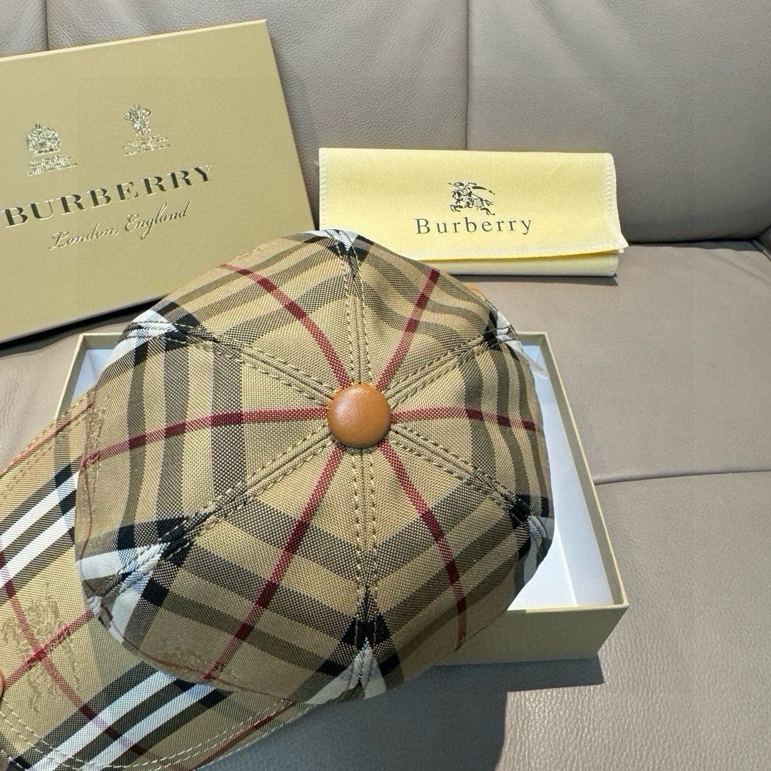 爆款回货！配盒子布袋Burberry（巴宝莉）原单棒球帽， 专柜热卖款，暗纹骑士，1:1开模订制，帆布面