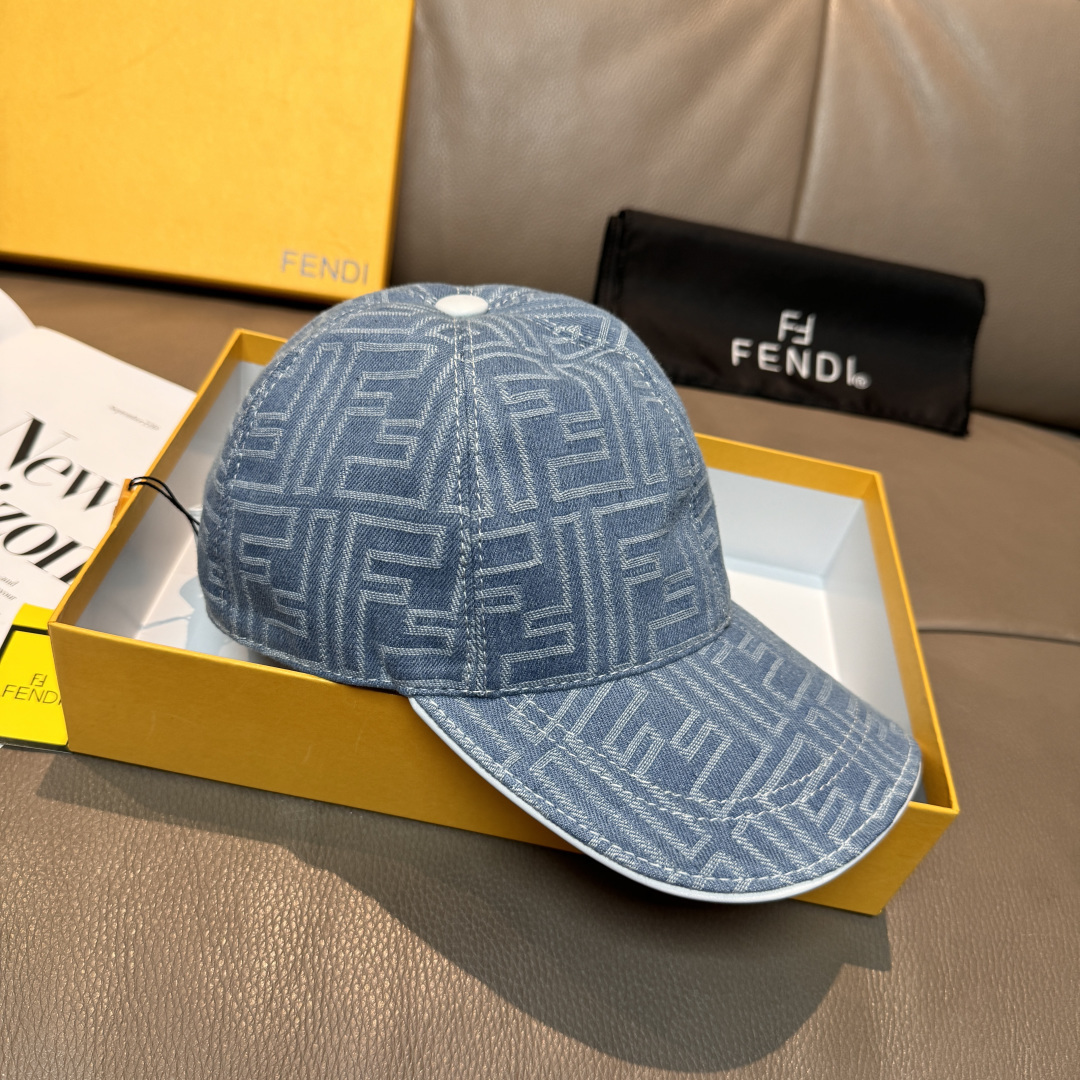 配盒子布袋，Fendi（芬迪）新款原单棒球帽， 双F提花，专柜常年热卖款，口碑极佳，1:1开模订制，原版