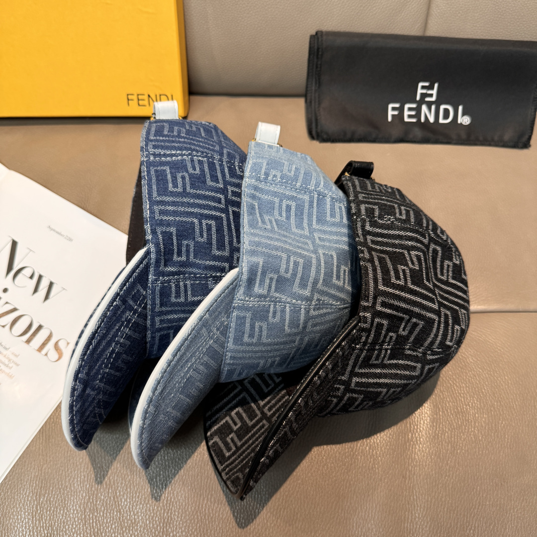 配盒子布袋，Fendi（芬迪）新款原单棒球帽， 双F提花，专柜常年热卖款，口碑极佳，1:1开模订制，原版