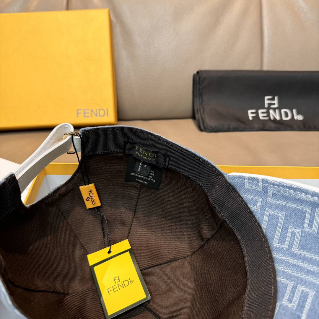 配盒子布袋，Fendi（芬迪）新款原单棒球帽， 双F提花，专柜常年热卖款，口碑极佳，1:1开模订制，原版